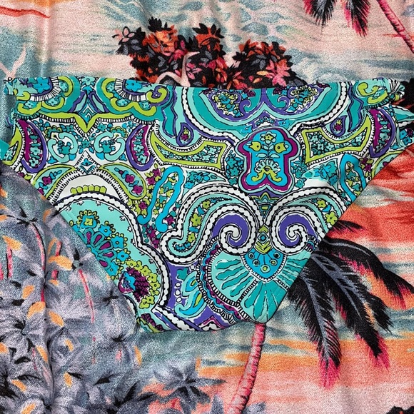 Aerie Bikini Bottoms Paisley Print Size XS with Side Cutouts - Picture 2 of 3